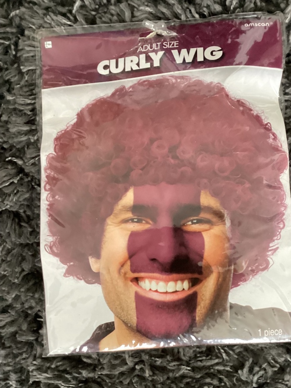 Curly wig